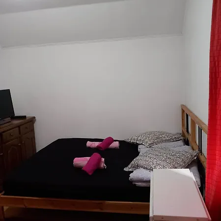 Nina1